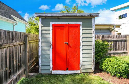 Fountain Square Gem with Rooftop Patio & Fire Pit- Family Friendly - Foto 41