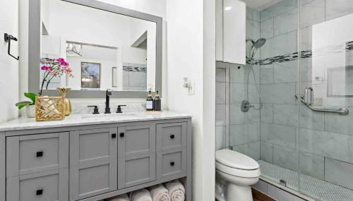 Art Deco Gem-King Suite-Hot Tub-Outdoor Fire Place - Foto 4