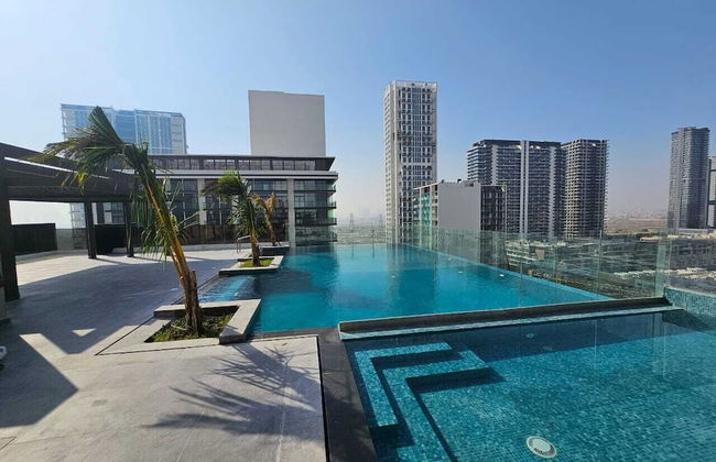 Luxury Studio in Jumeirah Village Circle - Photo 25