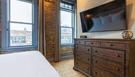 Hip Urban Loft - Small Town Charm - 124 LOFTS #1 - Foto 4