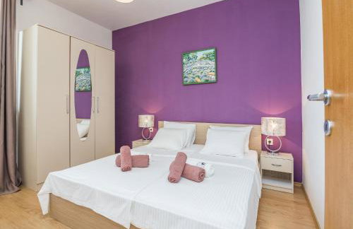 Villa in Policnik with Private Pool - Foto 9