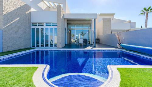 Villa Elisabetta, Luxury Villa with Heated Pool Ocean View in Adeje, Tenerife - Foto 3