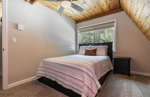 Rustic and Modern 3BDR Tahoe Cabin - Foto 20