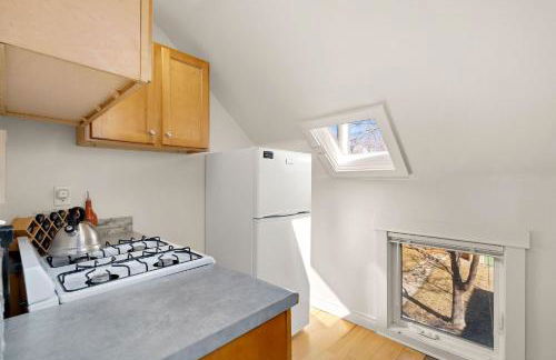 Cozy Victorian Cottage in the Heart of Old Town! - Foto 6