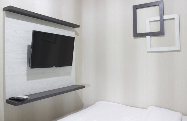 Simply Homey 2BR Apartment Parahyangan Residence - Photo 7
