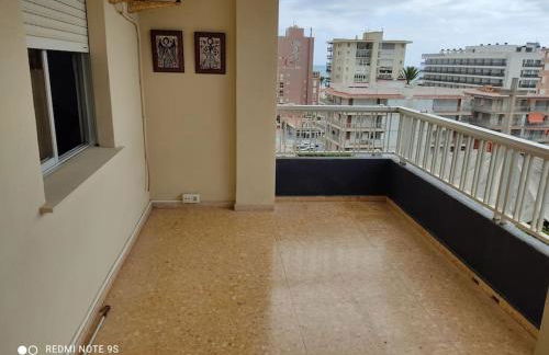 Amplio apartamento con piscina y a 50m del mar - Foto 6