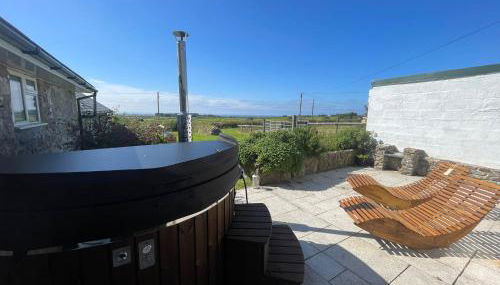 The Retreat Cornwall holiday home with wood fired hot tub - Foto 4