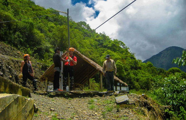 Tour en bicicleta por la Ruta de la Muerte + Tirolina - Foto 4