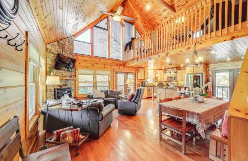 Waterfront Watauga Lake Home w/ Private Dock! - Photo 4