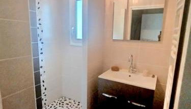 Maison individuelle 6 personnes calme et lumineuse 3 chambres - Foto 2