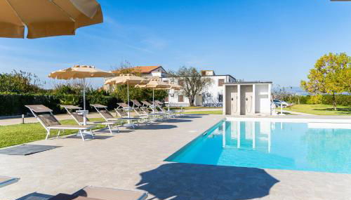 Villa Hera Relax - Foto 4, Garden, sunbed