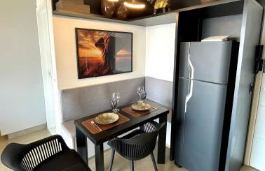 Lindo flat em prédio luxuoso - Excelente localização - Foto 9