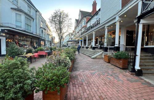 Elegant 3-Bed Near Station, Pantiles & Calverley - Foto 19