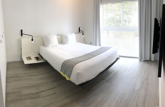 Beach Haus Key Biscayne - Photo 16