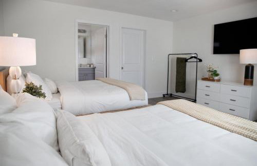 Modern 5-bedroom House FREE parking - Foto 18