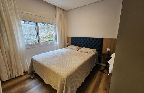 Amplo e luxuoso 2 suítes no Bavária - Foto 9