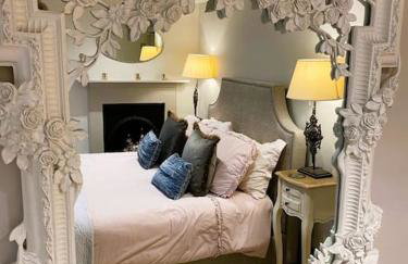 Beautiful Immaculate Aldeburgh cottage, free parking, sunny outdoor space, dog friendly - perfect for Spring seaside escapes - Foto 25