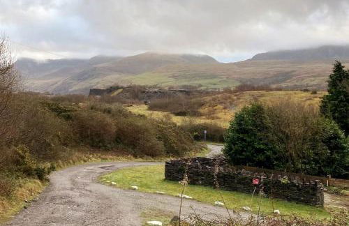 Welsh holiday home sleeps 5 close to beaches & mountains - Photo 34