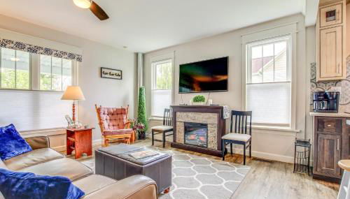 Lavish House with Patio - 2 Blocks to Green Lake! - Foto 4