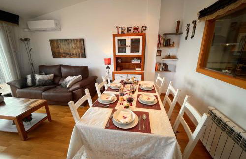 ACOGEDOR ÁTICO DÚPLEX EN TREMP - Foto 17