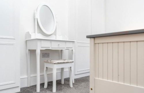 Northfield Cottage, Games & Arcade Room, Dog Friendly HS2, NEC, BHX, M42, Family Gatherings, Contractors, Hot Tube Hire Optional - Foto 47