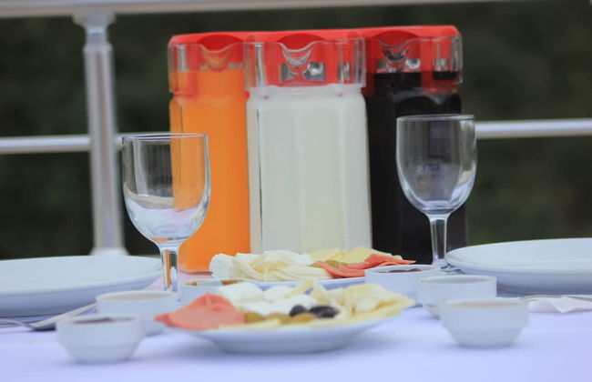 Royal Life Residence - Photo 33