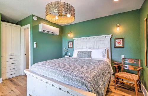 Colorful Golden Getaway with Panoramic Views! - Foto 21