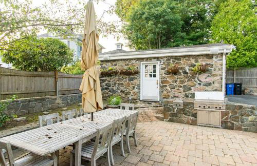 Magnificent Ocean View walk to beaches and town - Foto 64