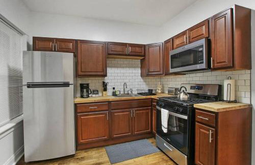 Chic & Fully Furnished 2BR Apartment - Roscoe 1 - Foto 4