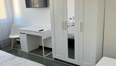 Gaslini Sea House - Foto 2, wardrobe