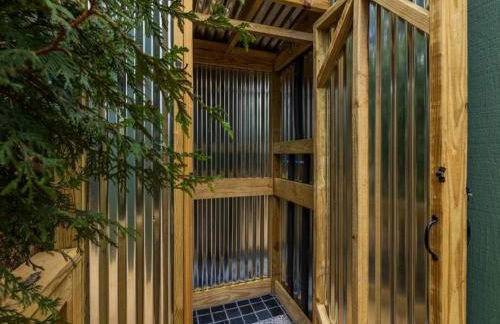 The Nuthatch Cabin - Asheville Tiny Home near the Smokie Mountains! - Foto 8