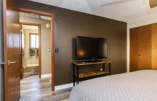 #StayInMyDistrict Eclectic Boise Townhouse near St Als - Foto 28