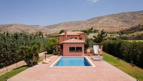 Calm Retreat Villa Lagonisi - Foto 4, sunbed