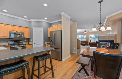 Spacious 3 Story Home in the Boise Foothills - Foto 10