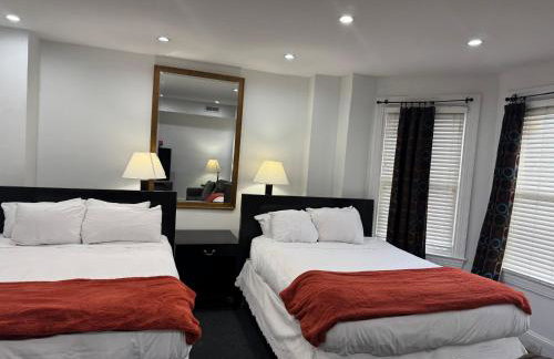 Gorgeous Refurbished 1Bdrm and 1Den Home - Foto 1