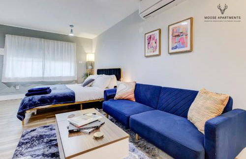 The Moose #9 - Brand New Luxe Modern loft with Free Parking, King Bed & Fast WiFi - Foto 6