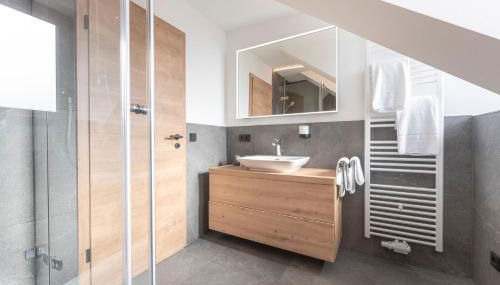 Pension BergMoment Ferienwohnungen oder Zimmer mit Frühstück - Foto 2