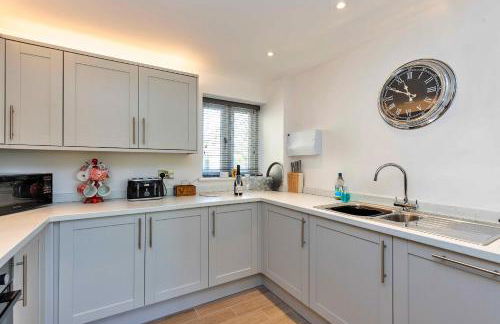 Finest Retreats - The Roost - Photo 9