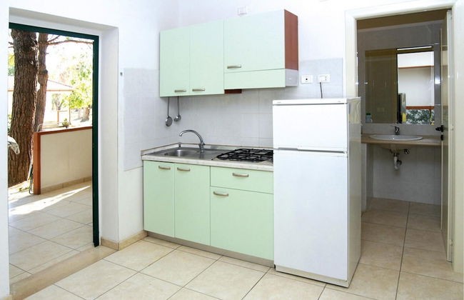 Bungalow in a Resort in Lido del Sole With Terrace - Photo 6