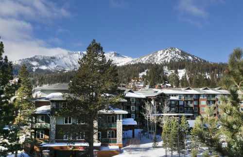 Summit by 101 Great Escapes - Photo 3