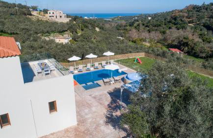 Etesians Villa, Heated Pool & Spa Whirlpool, BBQ, By ThinkVilla - Foto 12