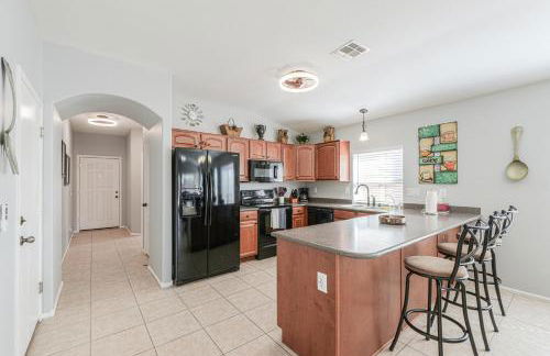 Private Mini Serene Oasis with Pool - Photo 14