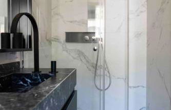 Villa privada y piscina salina y chimenea colgante - Foto 38