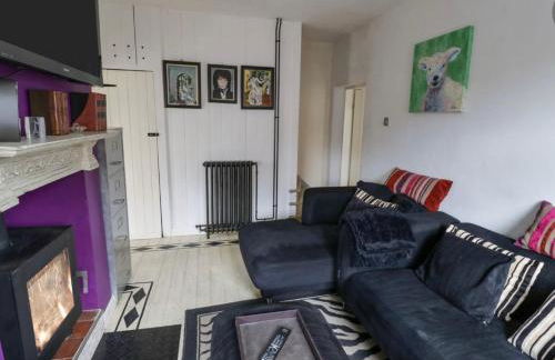 Lovely Comfortable 3 Bed Home, near Worcester - Photo 8