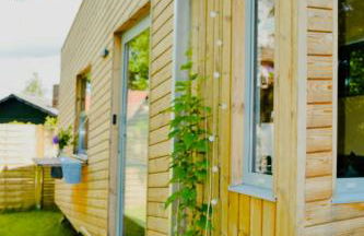 Tiny House By The Lake And An Artist Collective - Foto 12