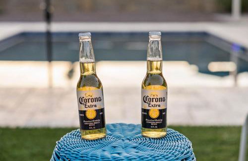 Shangri La Home - Boho Chic with Patio Pool & Grille - Foto 48