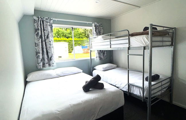 Hastings Top 10 Holiday Park - Photo 12