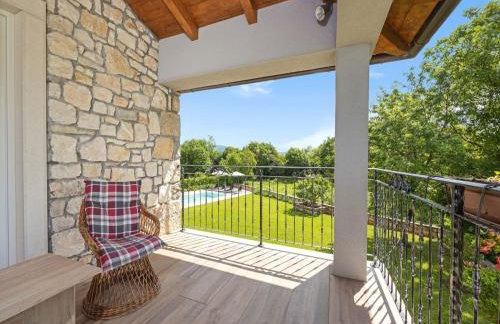 Charming Villa with Pool - Foto 36