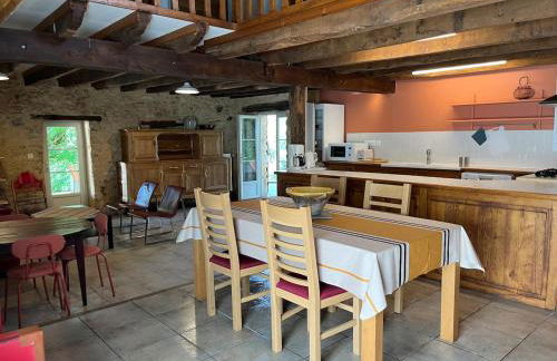 Gîtes OSTAL de Marcillac avec piscine - Petit Bois - Foto 9