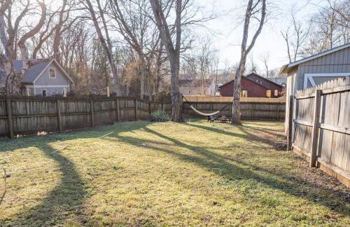 Cozy East Nash Home w Big Yard - Foto 16
